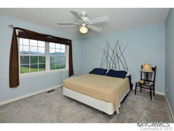 36 Warren Road - Photo 11