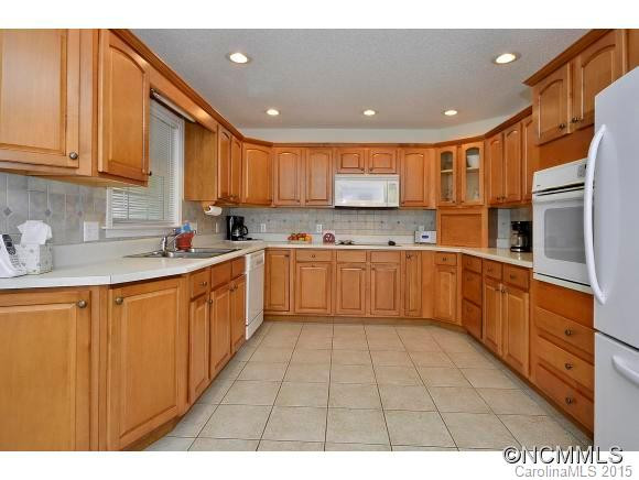 36 Warren Road - Photo 8