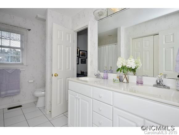 36 Warren Road - Photo 10