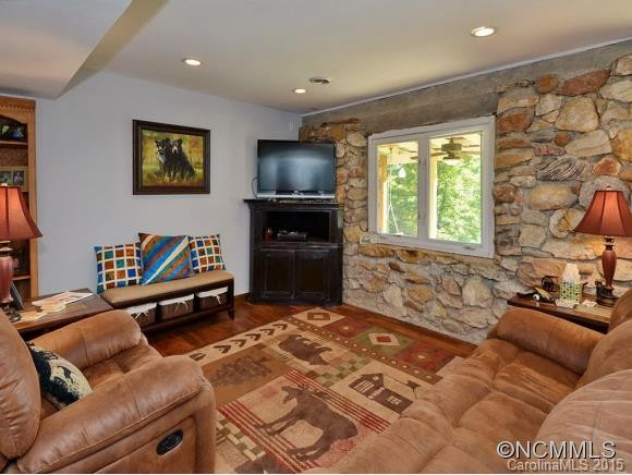 10910 DOUBLE ISLAND RD - Photo 11