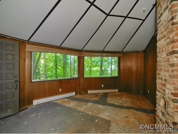 353 Sunset Drive - Photo 4