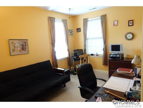 78 Mountain Meadow Circle - Photo 13
