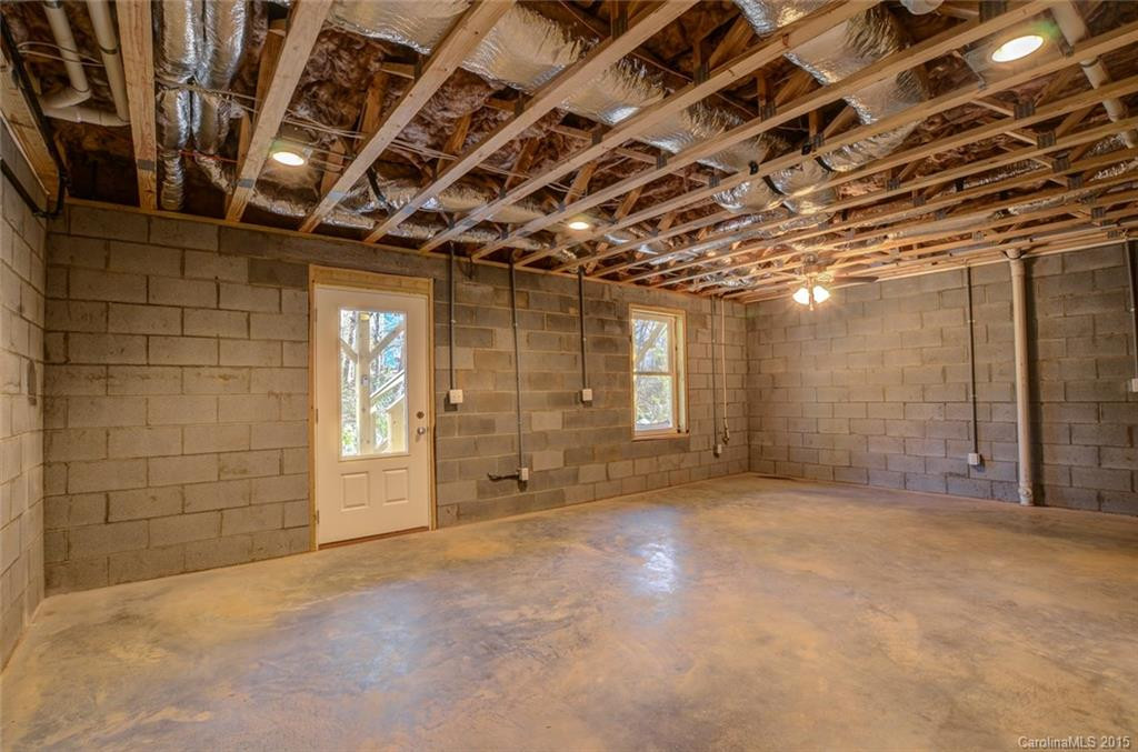 212 Sand Hill Road - Photo 13