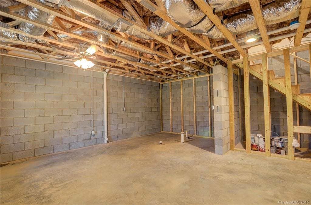 212 Sand Hill Road - Photo 14