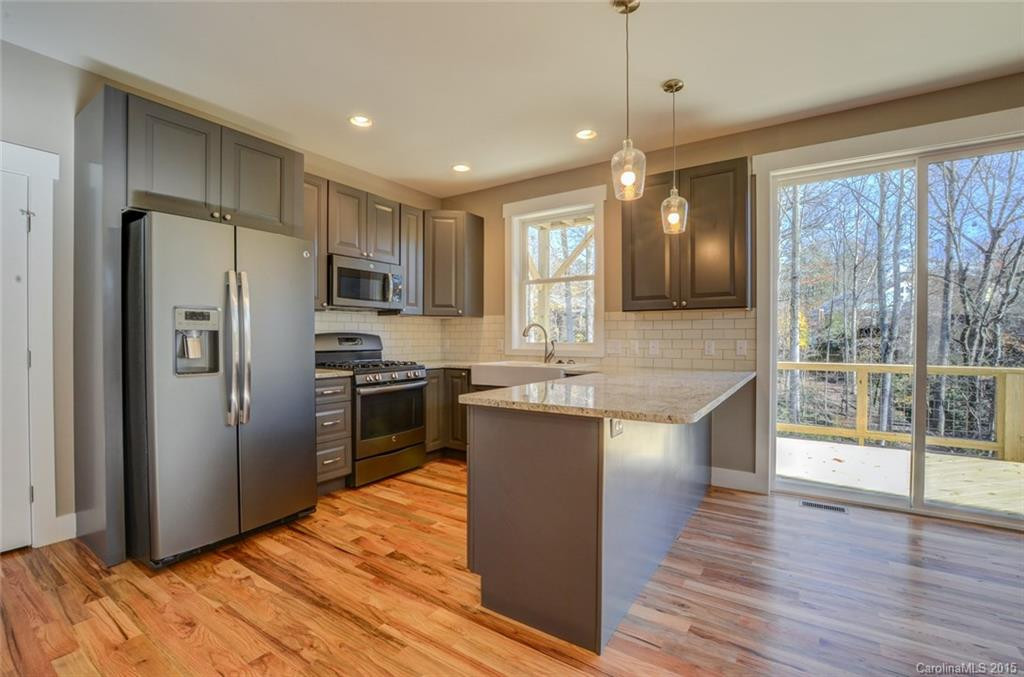212 Sand Hill Road - Photo 5