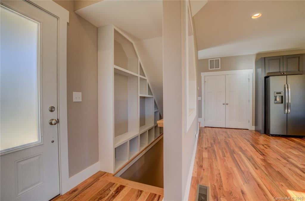 212 Sand Hill Road - Photo 9