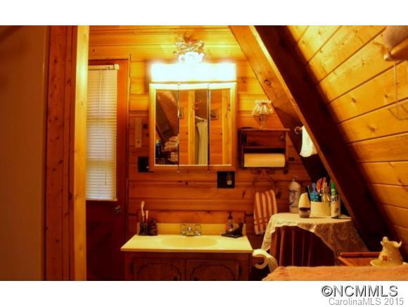 256 Mountain Laurel Drive - Photo 14