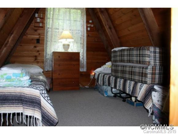 256 Mountain Laurel Drive - Photo 18