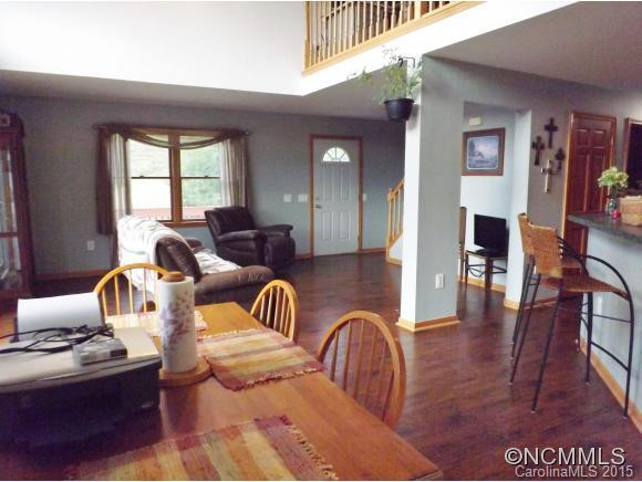 742 Silvers Cove Road - Photo 14