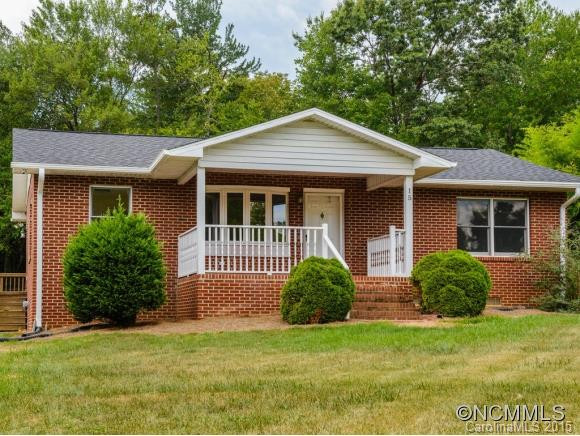 15 Spring Lake Drive