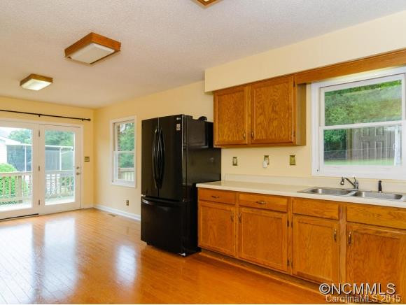 15 Spring Lake Drive - Photo 11
