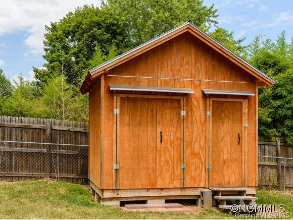 15 Spring Lake Drive - Photo 21