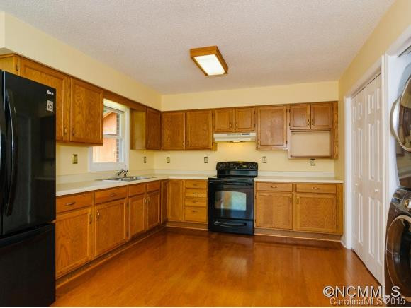 15 Spring Lake Drive - Photo 8