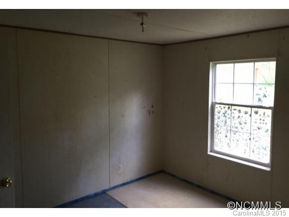 36 Chestnut Ridge Avenue - Photo 8
