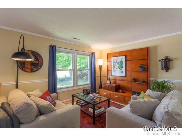 10 Walker Cove - Photo 2