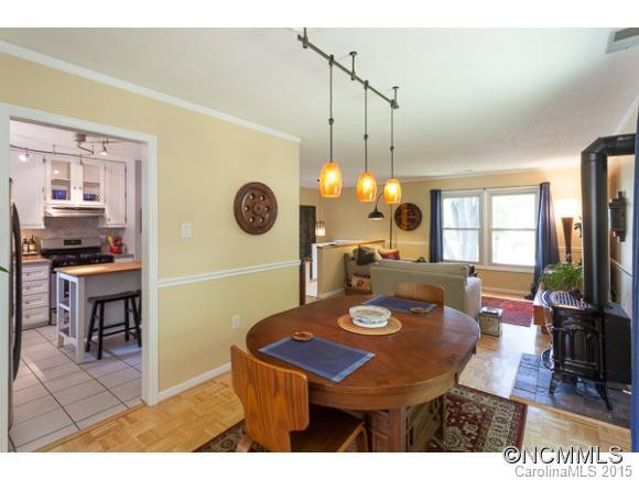 10 Walker Cove - Photo 3