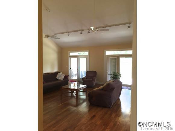 18 Charing Cross Court - Photo 12