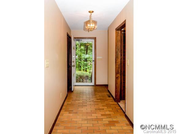 178 Surry Lane - Photo 4