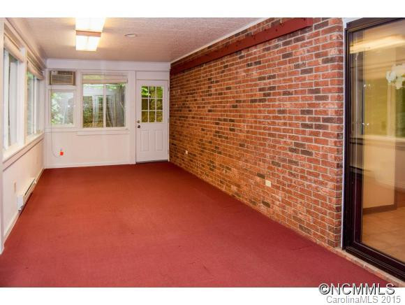178 Surry Lane - Photo 9
