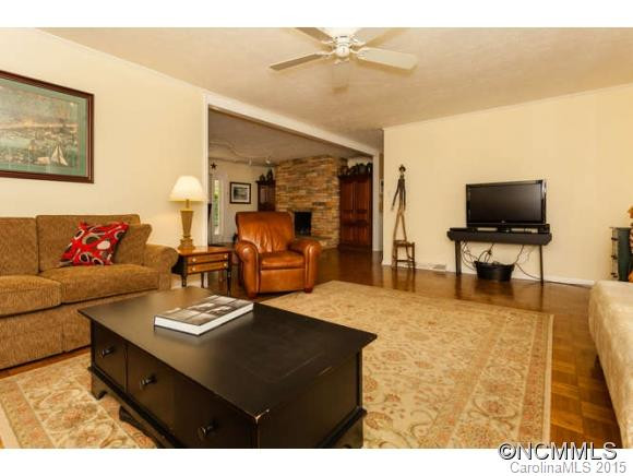 1 Parkview Drive - Photo 5