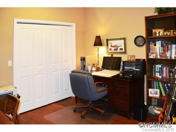 166 Waterside Drive - Photo 18