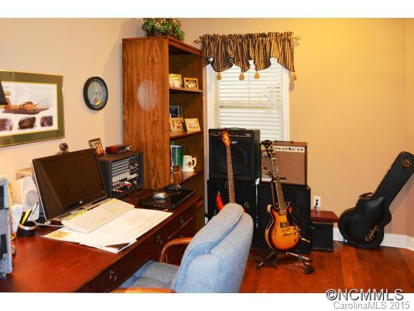 166 Waterside Drive - Photo 19
