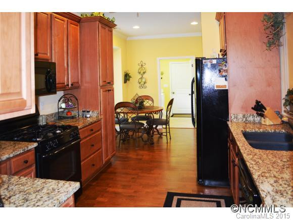 166 Waterside Drive - Photo 7