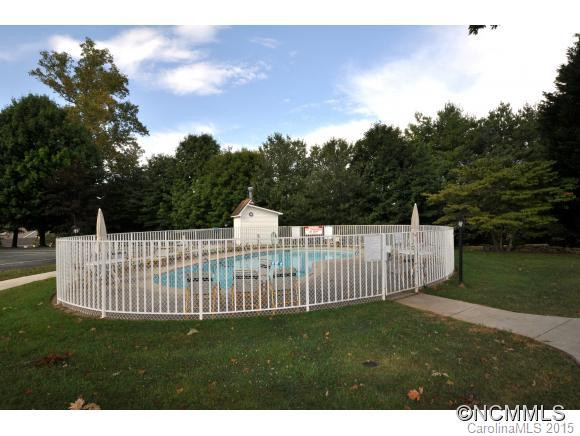221 Hampton Ct - Photo 20
