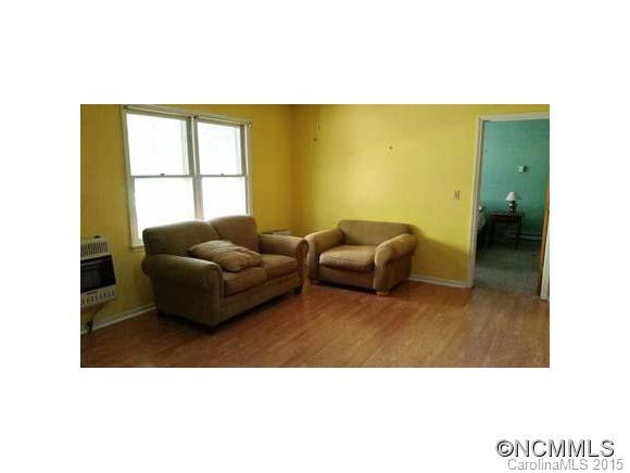 203 Woodfern Drive - Photo 2
