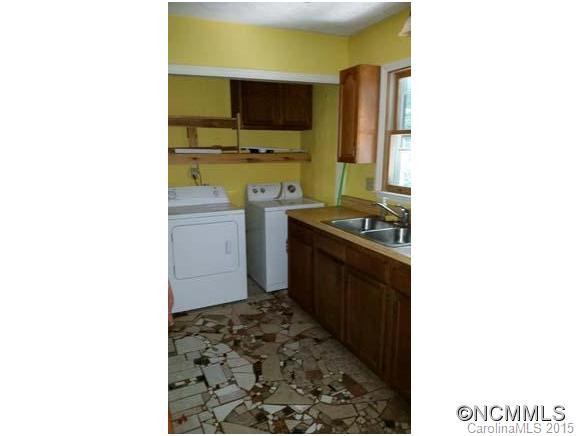 203 Woodfern Drive - Photo 5