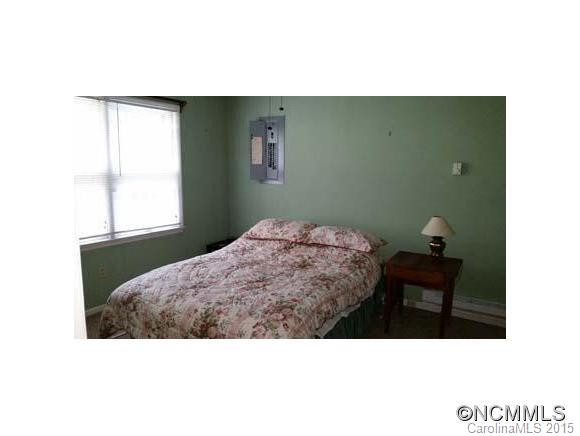 203 Woodfern Drive - Photo 10