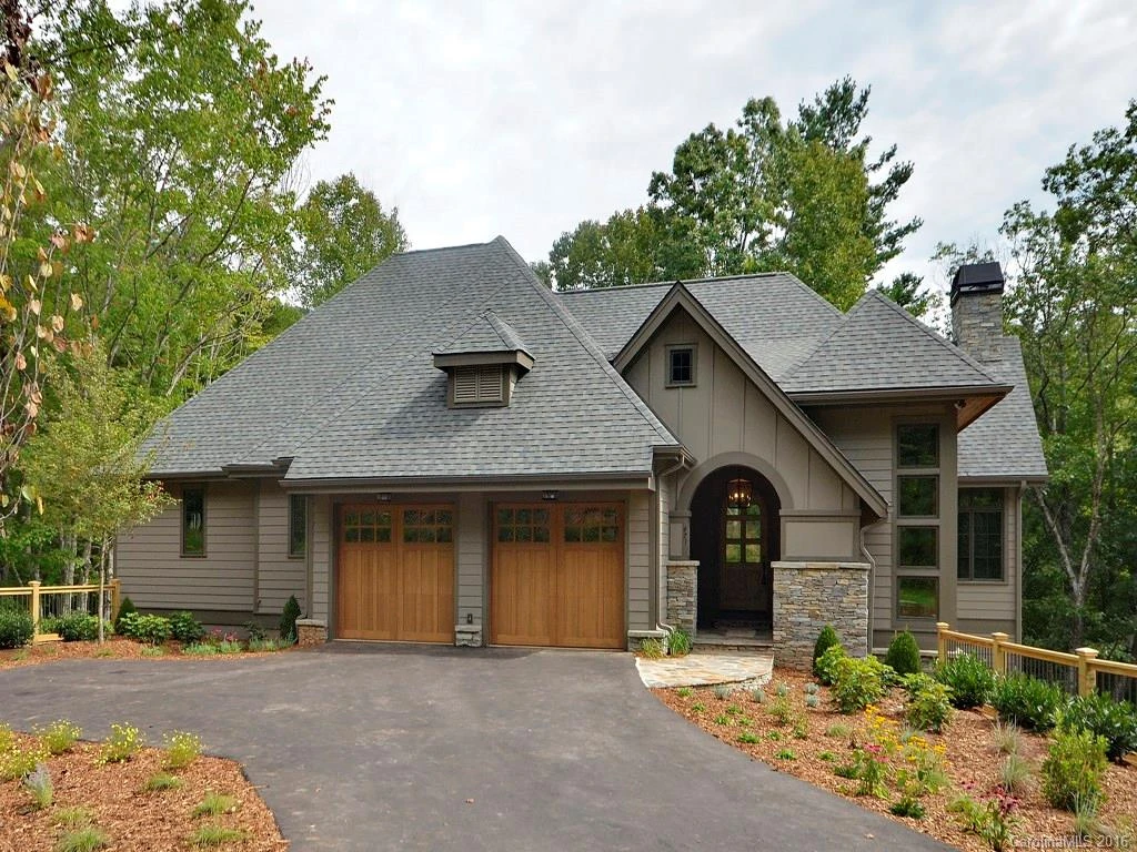 471 Barrington Drive