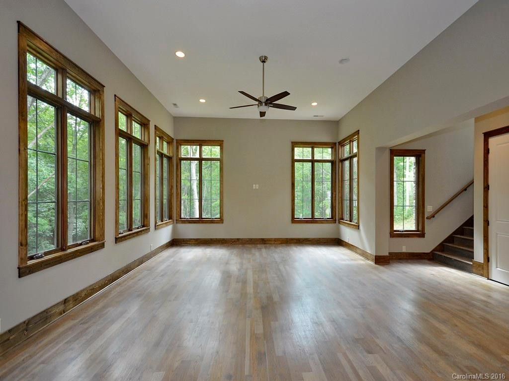 471 Barrington Drive - Photo 13