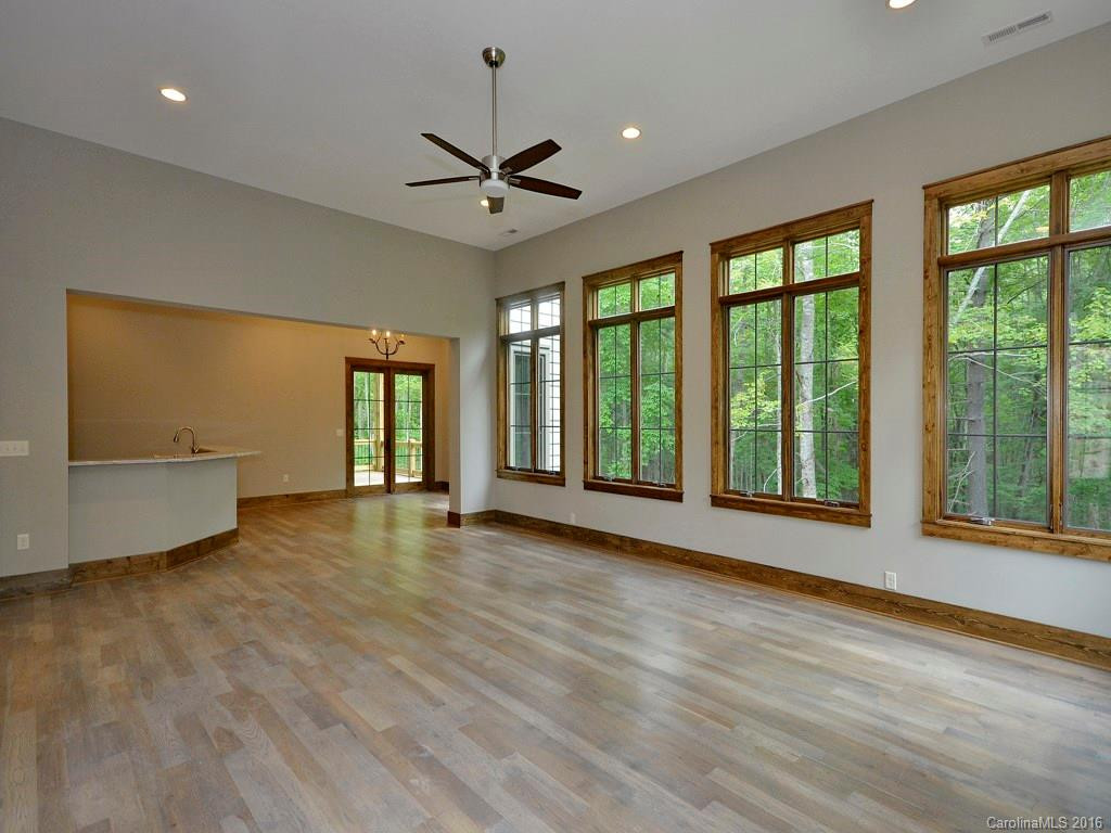 471 Barrington Drive - Photo 14