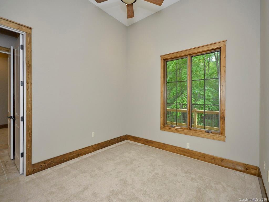 471 Barrington Drive - Photo 16