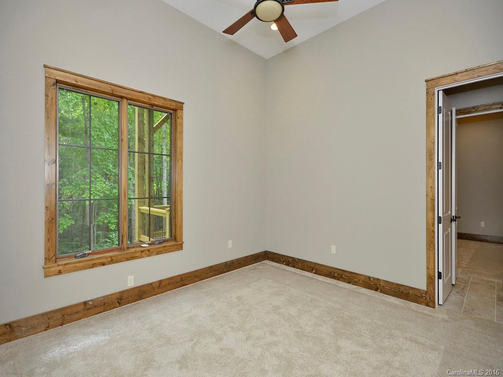 471 Barrington Drive - Photo 17
