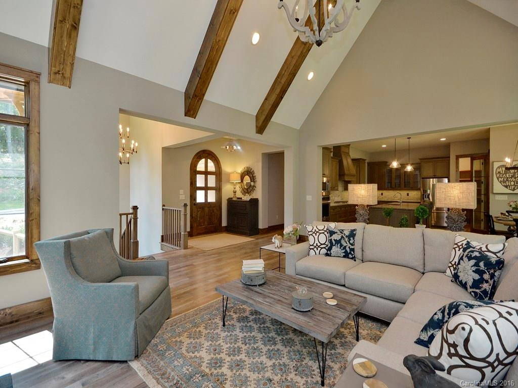 471 Barrington Drive - Photo 5