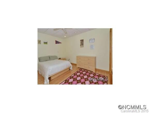 130 Kennedy Drive - Photo 14