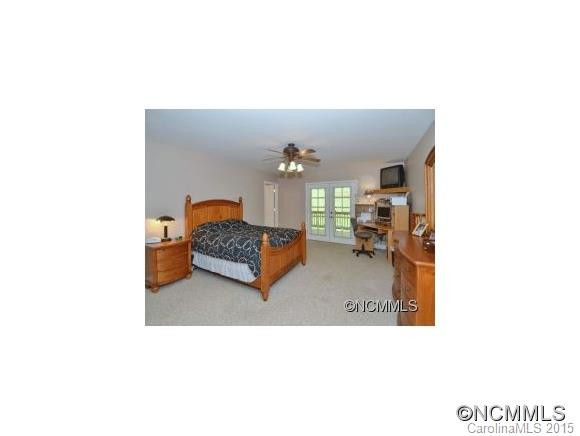 130 Kennedy Drive - Photo 8