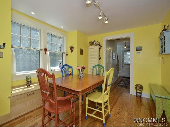 20 BAIRD STREET - Photo 7