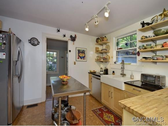 20 BAIRD STREET - Photo 10