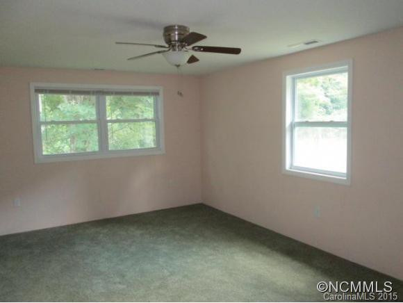 916 Burnette Cove Rd - Photo 9