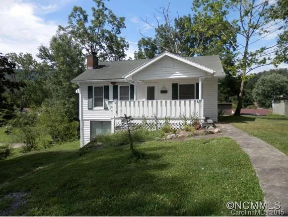 284 Hazelwood Avenue