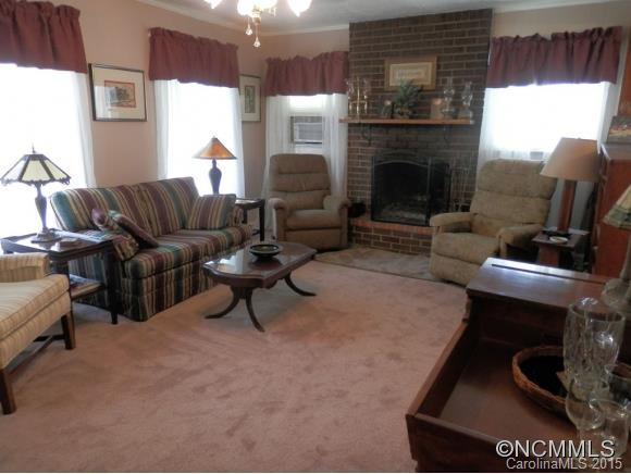 284 Hazelwood Avenue - Photo 2