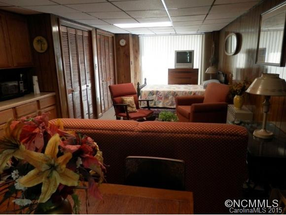 284 Hazelwood Avenue - Photo 5