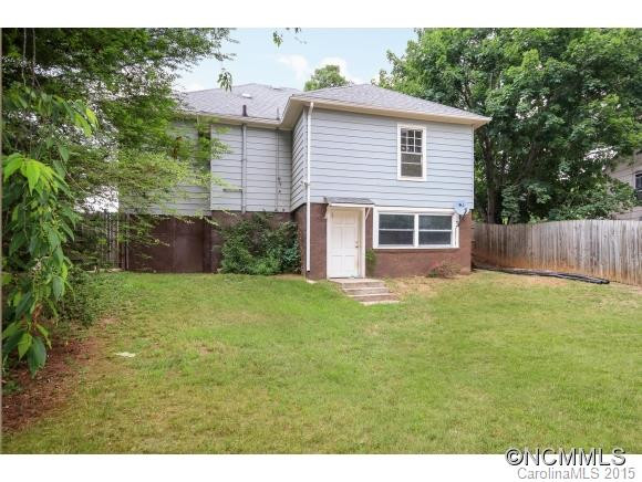 862 Haywood Road - Photo 15