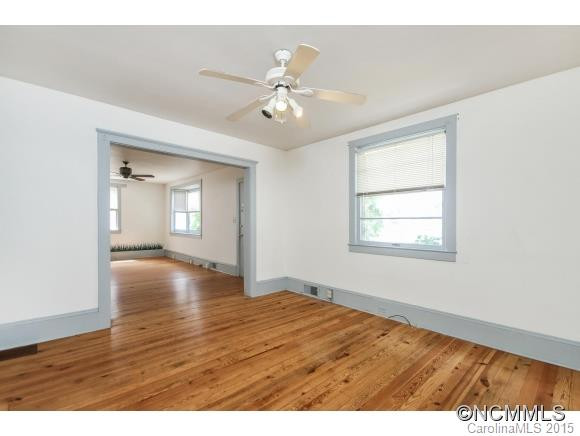 862 Haywood Road - Photo 5