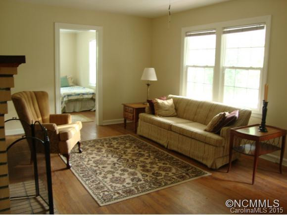 312 Ehringhaus - Photo 4