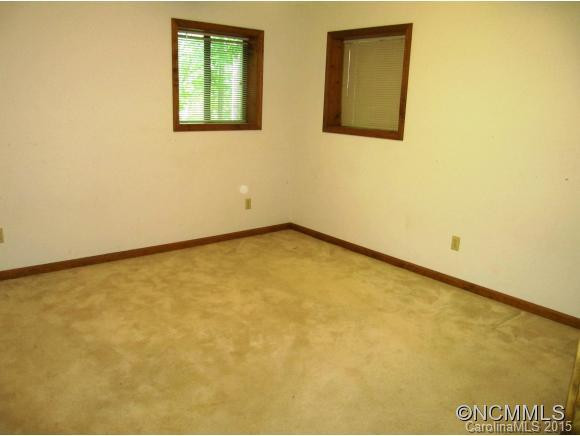 10 Wanei Ct - Photo 8
