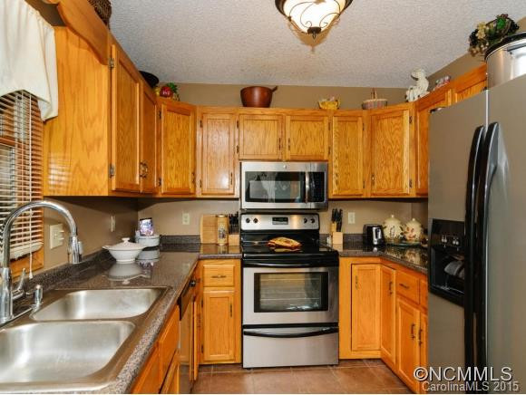 12 Bramblewood Road - Photo 8